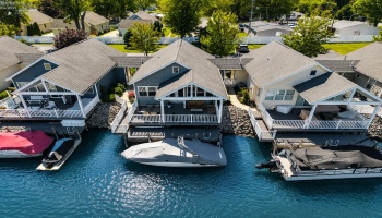 9886 Bayshore Road, Marblehead, 43440, 3 Bedrooms Bedrooms, ,1 BathroomBathrooms,Residential,For Sale,Bayshore,20262049
