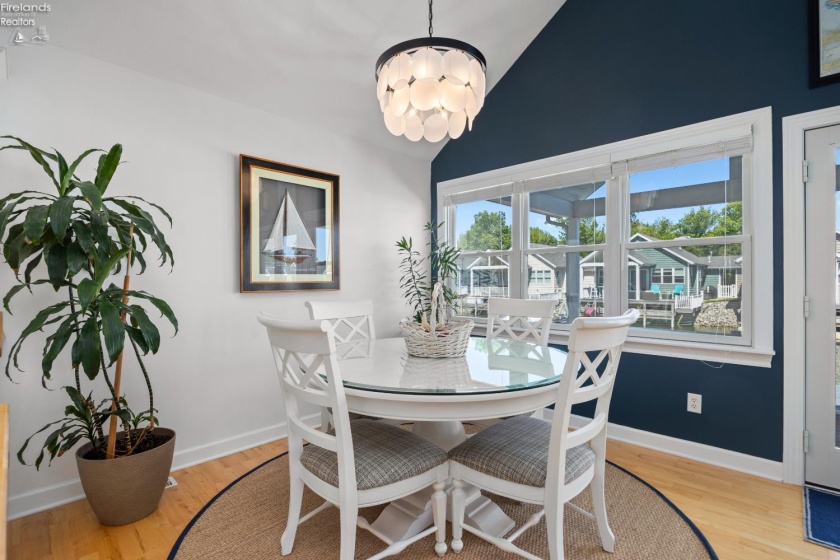 9886 Bayshore Road, Marblehead, 43440, 3 Bedrooms Bedrooms, ,1 BathroomBathrooms,Residential,For Sale,Bayshore,20262049