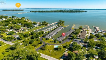 9886 Bayshore Road, Marblehead, 43440, 3 Bedrooms Bedrooms, ,1 BathroomBathrooms,Residential,For Sale,Bayshore,20262049