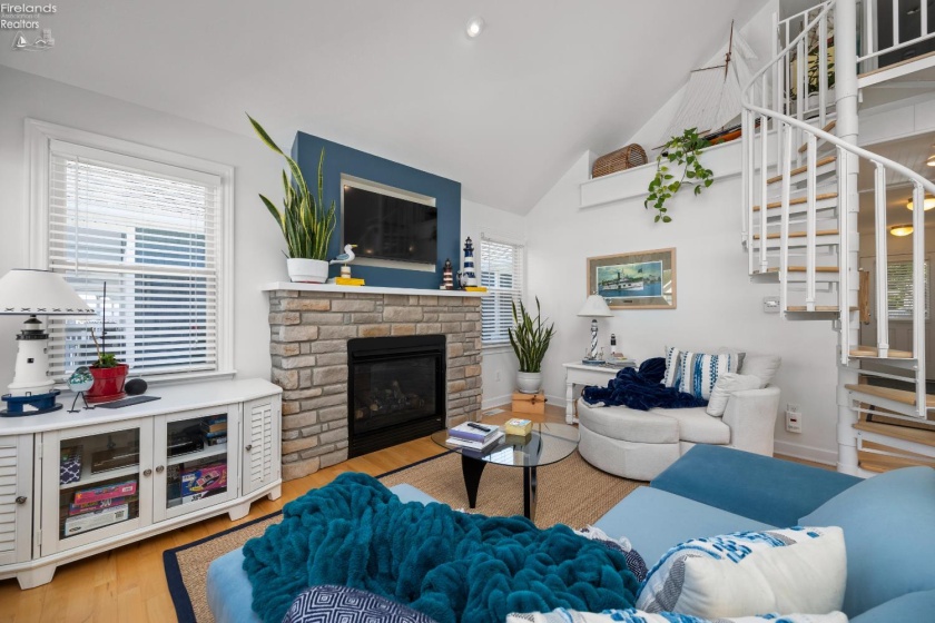 9886 Bayshore Road, Marblehead, 43440, 3 Bedrooms Bedrooms, ,1 BathroomBathrooms,Residential,For Sale,Bayshore,20262049