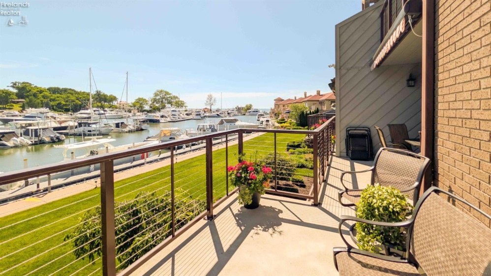 3234 Marina View Drive, Port Clinton, 43452, 3 Bedrooms Bedrooms, ,2 BathroomsBathrooms,Residential,For Sale,Marina View,20262056