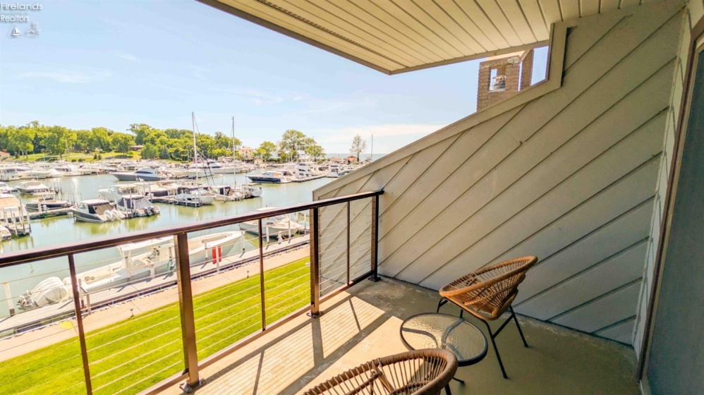 3234 Marina View Drive, Port Clinton, 43452, 3 Bedrooms Bedrooms, ,2 BathroomsBathrooms,Residential,For Sale,Marina View,20262056