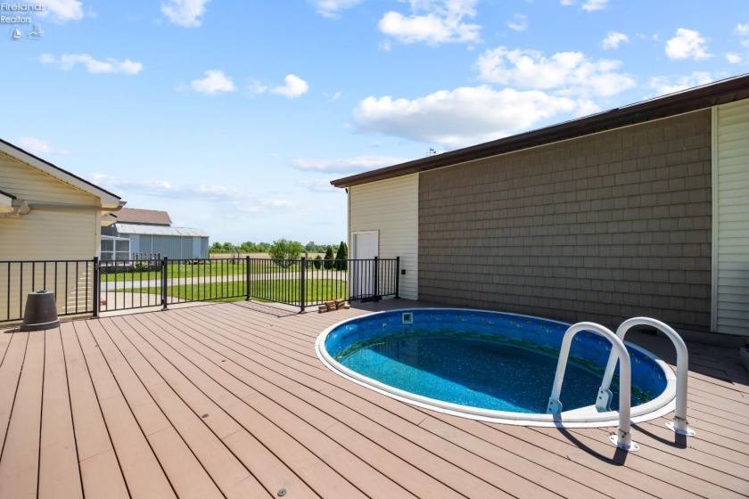 2861 County Road 198 Road, Fremont, 43420, 3 Bedrooms Bedrooms, ,2 BathroomsBathrooms,Residential,For Sale,County Road 198,20262030