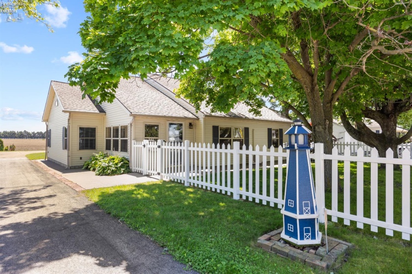 2861 County Road 198 Road, Fremont, 43420, 3 Bedrooms Bedrooms, ,2 BathroomsBathrooms,Residential,For Sale,County Road 198,20262030