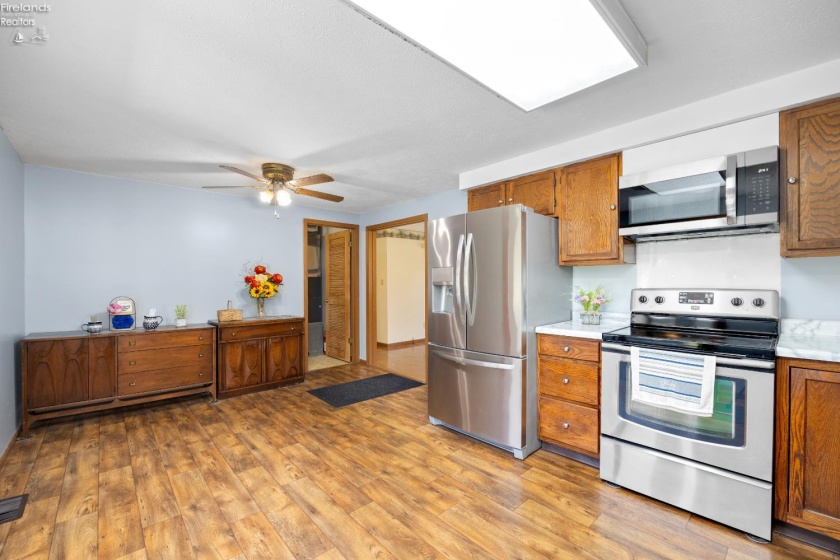2029 Catawba Road, Port Clinton, 43452, 3 Bedrooms Bedrooms, ,2 BathroomsBathrooms,Residential,For Sale,Catawba,20262048