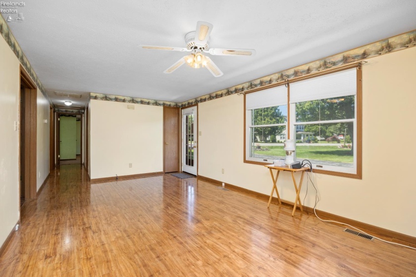 2029 Catawba Road, Port Clinton, 43452, 3 Bedrooms Bedrooms, ,2 BathroomsBathrooms,Residential,For Sale,Catawba,20262048