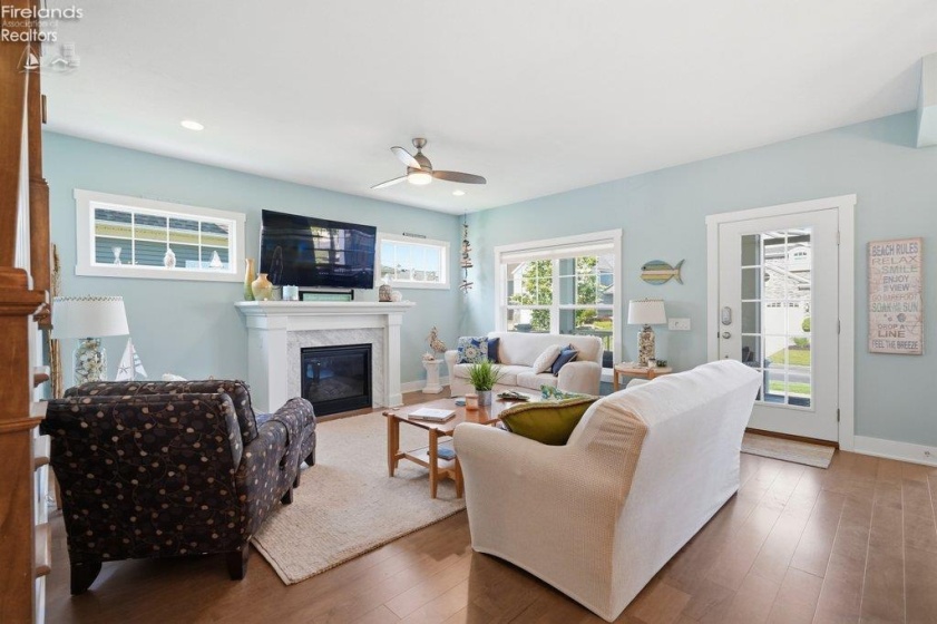 156 Cove Court Drive, Marblehead, 43440, 6 Bedrooms Bedrooms, ,4 BathroomsBathrooms,Residential,For Sale,Cove Court,20262095