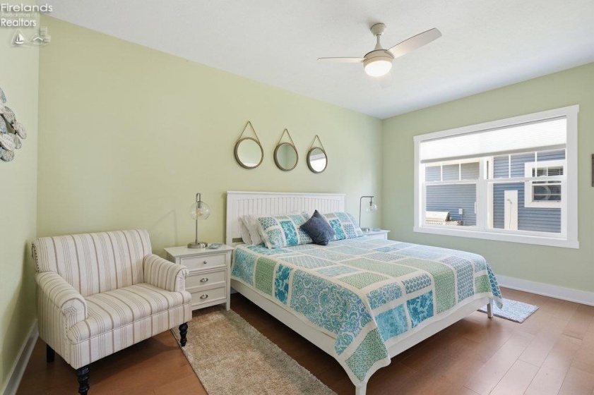 156 Cove Court Drive, Marblehead, 43440, 6 Bedrooms Bedrooms, ,4 BathroomsBathrooms,Residential,For Sale,Cove Court,20262095