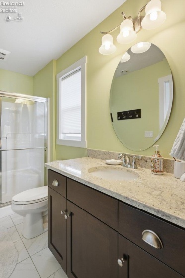 156 Cove Court Drive, Marblehead, 43440, 6 Bedrooms Bedrooms, ,4 BathroomsBathrooms,Residential,For Sale,Cove Court,20262095
