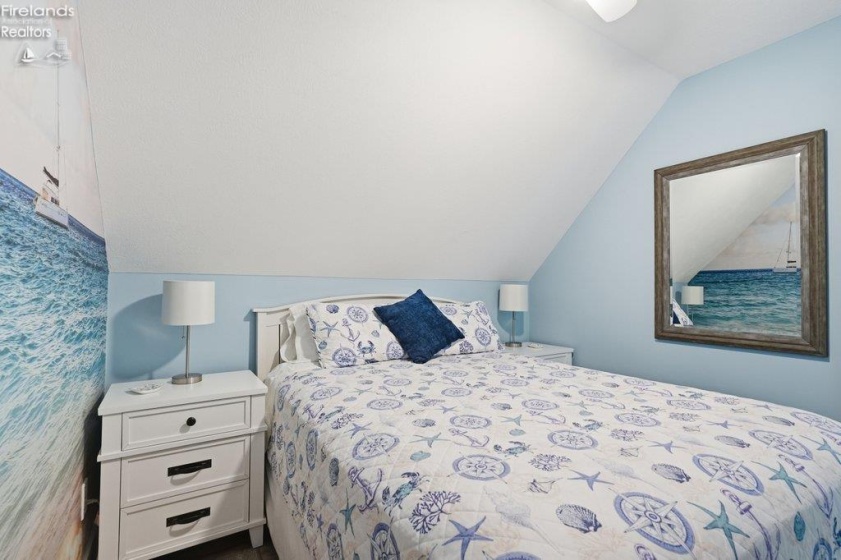 156 Cove Court Drive, Marblehead, 43440, 6 Bedrooms Bedrooms, ,4 BathroomsBathrooms,Residential,For Sale,Cove Court,20262095