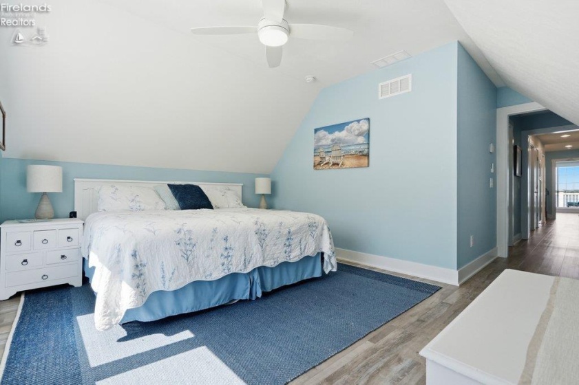 156 Cove Court Drive, Marblehead, 43440, 6 Bedrooms Bedrooms, ,4 BathroomsBathrooms,Residential,For Sale,Cove Court,20262095
