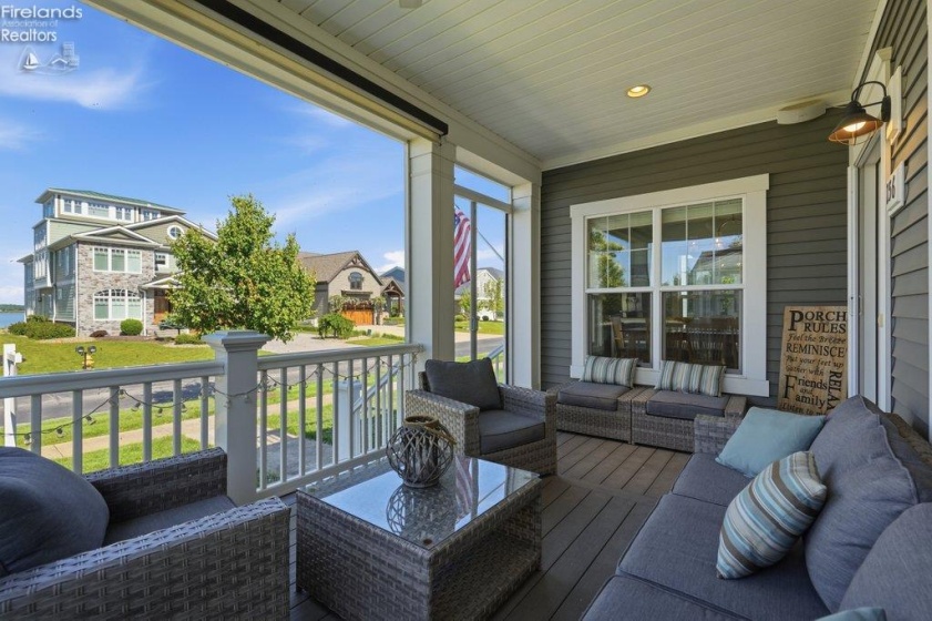156 Cove Court Drive, Marblehead, 43440, 6 Bedrooms Bedrooms, ,4 BathroomsBathrooms,Residential,For Sale,Cove Court,20262095