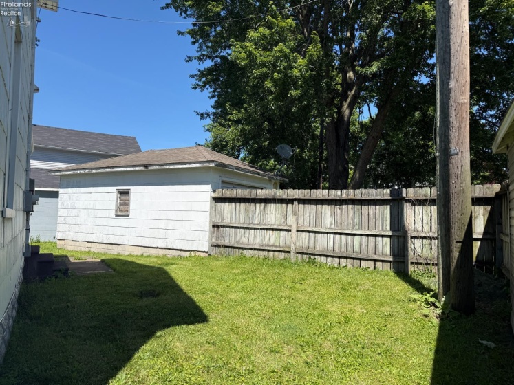 315 Jackson Street, Fremont, 43420, 3 Bedrooms Bedrooms, ,1 BathroomBathrooms,Residential,For Sale,Jackson,20262097