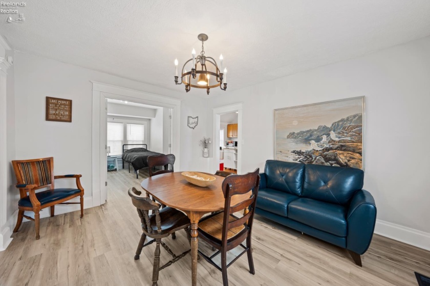 302 2nd Street, Port Clinton, 43452, 4 Bedrooms Bedrooms, ,2 BathroomsBathrooms,Residential,For Sale,2nd,20262102
