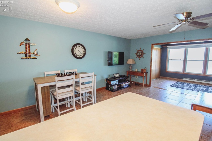 230 Lakeshore Drive, Port Clinton, 43452, 1 Bedroom Bedrooms, ,1 BathroomBathrooms,Residential,For Sale,Lakeshore,20262002