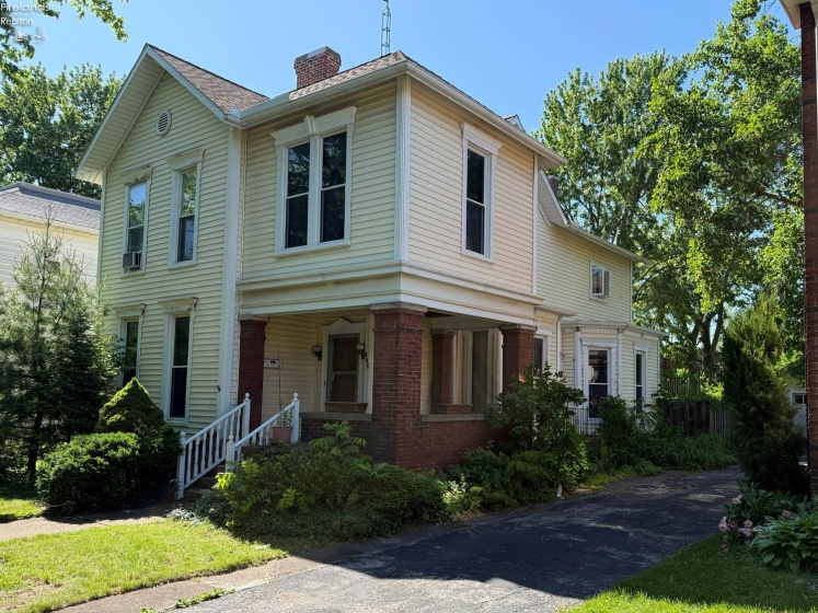 803 Adams Street, Sandusky, 44870, 4 Bedrooms Bedrooms, ,2 BathroomsBathrooms,Residential,For Sale,Adams,20262018