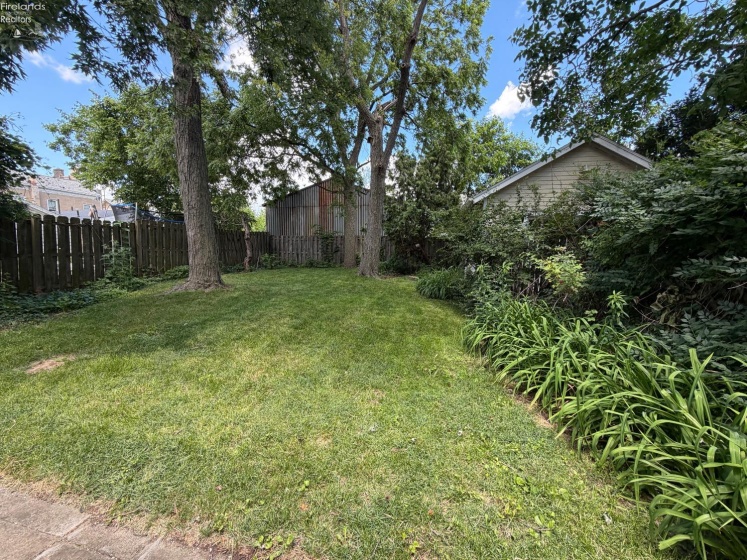 803 Adams Street, Sandusky, 44870, 4 Bedrooms Bedrooms, ,2 BathroomsBathrooms,Residential,For Sale,Adams,20262018