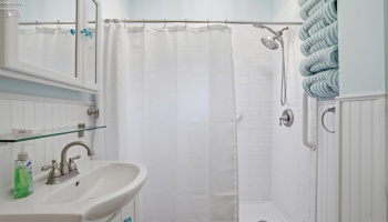 116 Ash Street, Port Clinton, 43452, 3 Bedrooms Bedrooms, ,2 BathroomsBathrooms,Residential,For Sale,Ash,20262074 116 Ash Street, Port Clinton, 43452, 3 Bedrooms Bedrooms, ,2 BathroomsBathrooms,Residential,For Sale,Ash,20262074