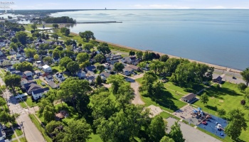 116 Ash Street, Port Clinton, 43452, 3 Bedrooms Bedrooms, ,2 BathroomsBathrooms,Residential,For Sale,Ash,20262074 116 Ash Street, Port Clinton, 43452, 3 Bedrooms Bedrooms, ,2 BathroomsBathrooms,Residential,For Sale,Ash,20262074