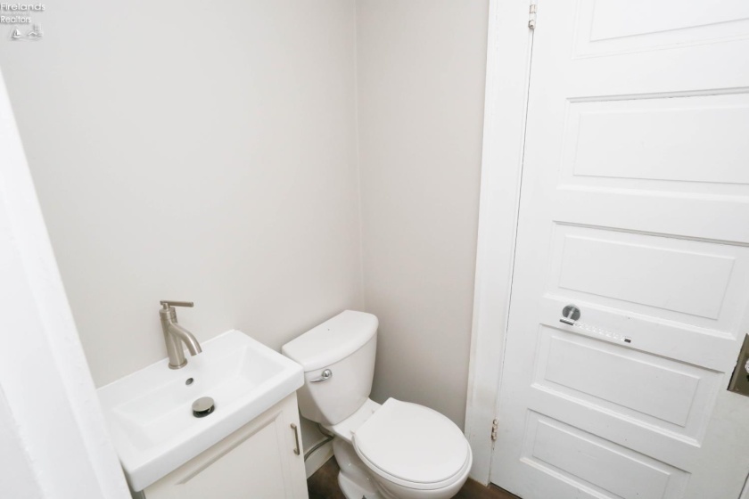 417 Jefferson Street, Sandusky, 44870, 3 Bedrooms Bedrooms, ,2 BathroomsBathrooms,Residential,For Sale,Jefferson,20262106