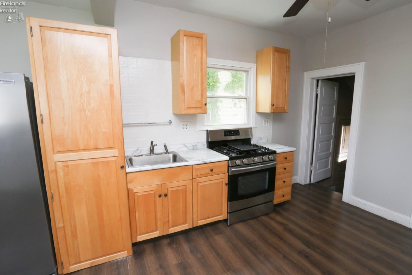 417 Jefferson Street, Sandusky, 44870, 3 Bedrooms Bedrooms, ,2 BathroomsBathrooms,Residential,For Sale,Jefferson,20262106