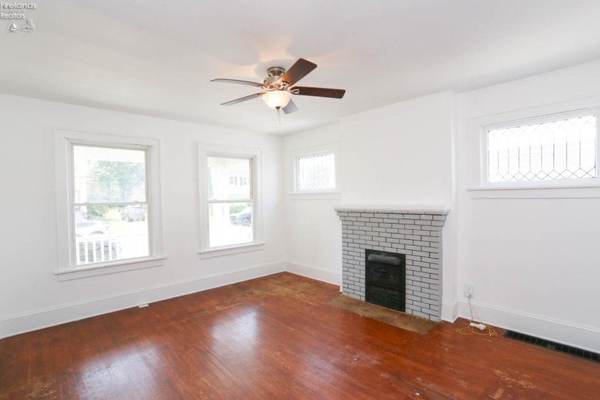 417 Jefferson Street, Sandusky, 44870, 3 Bedrooms Bedrooms, ,2 BathroomsBathrooms,Residential,For Sale,Jefferson,20262106