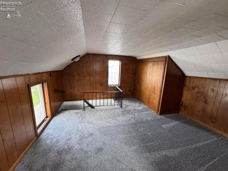 1210 Hazel Street, Fremont, 43420, 3 Bedrooms Bedrooms, ,2 BathroomsBathrooms,Residential,For Sale,Hazel,20262110