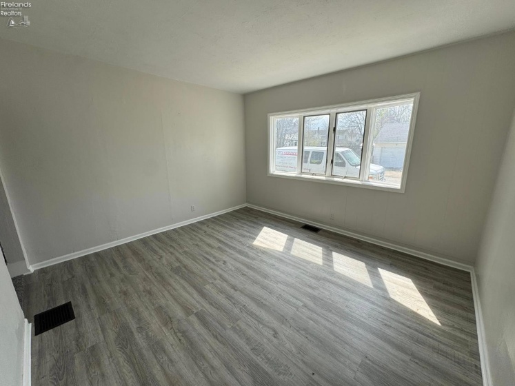 1210 Hazel Street, Fremont, 43420, 3 Bedrooms Bedrooms, ,2 BathroomsBathrooms,Residential,For Sale,Hazel,20262110