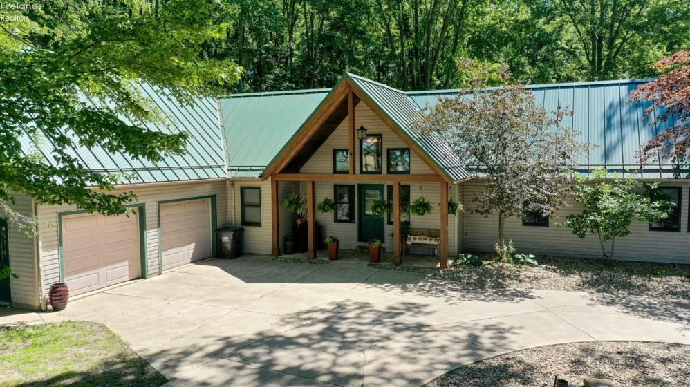 196 Greenwich East Townline Road, New London, 44851, 5 Bedrooms Bedrooms, ,3 BathroomsBathrooms,Residential,For Sale,Greenwich East Townline,20261734