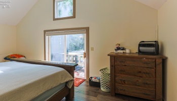 196 Greenwich East Townline Road, New London, 44851, 5 Bedrooms Bedrooms, ,3 BathroomsBathrooms,Residential,For Sale,Greenwich East Townline,20261734