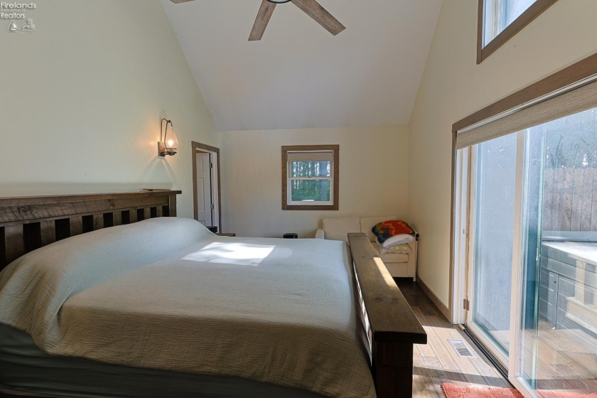 196 Greenwich East Townline Road, New London, 44851, 5 Bedrooms Bedrooms, ,3 BathroomsBathrooms,Residential,For Sale,Greenwich East Townline,20261734