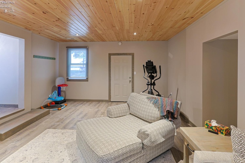 196 Greenwich East Townline Road, New London, 44851, 5 Bedrooms Bedrooms, ,3 BathroomsBathrooms,Residential,For Sale,Greenwich East Townline,20261734