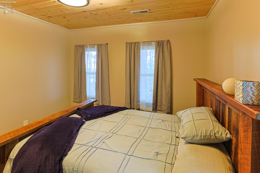 196 Greenwich East Townline Road, New London, 44851, 5 Bedrooms Bedrooms, ,3 BathroomsBathrooms,Residential,For Sale,Greenwich East Townline,20261734