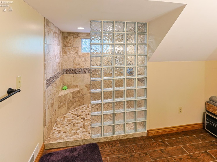 196 Greenwich East Townline Road, New London, 44851, 5 Bedrooms Bedrooms, ,3 BathroomsBathrooms,Residential,For Sale,Greenwich East Townline,20261734