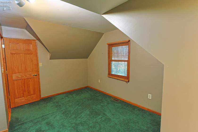 196 Greenwich East Townline Road, New London, 44851, 5 Bedrooms Bedrooms, ,3 BathroomsBathrooms,Residential,For Sale,Greenwich East Townline,20261734