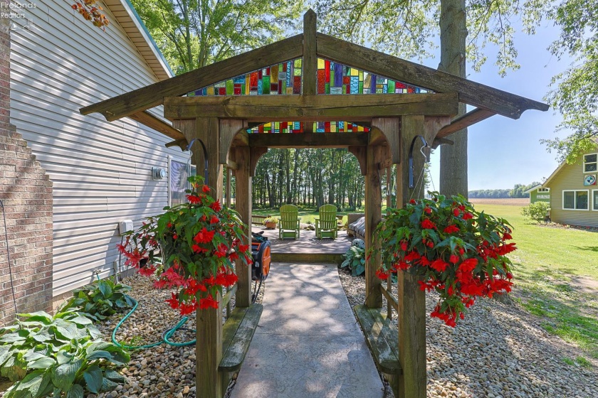 196 Greenwich East Townline Road, New London, 44851, 5 Bedrooms Bedrooms, ,3 BathroomsBathrooms,Residential,For Sale,Greenwich East Townline,20261734
