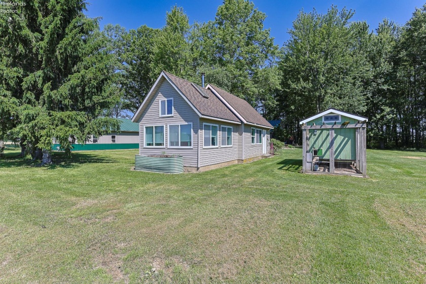 196 Greenwich East Townline Road, New London, 44851, 5 Bedrooms Bedrooms, ,3 BathroomsBathrooms,Residential,For Sale,Greenwich East Townline,20261734