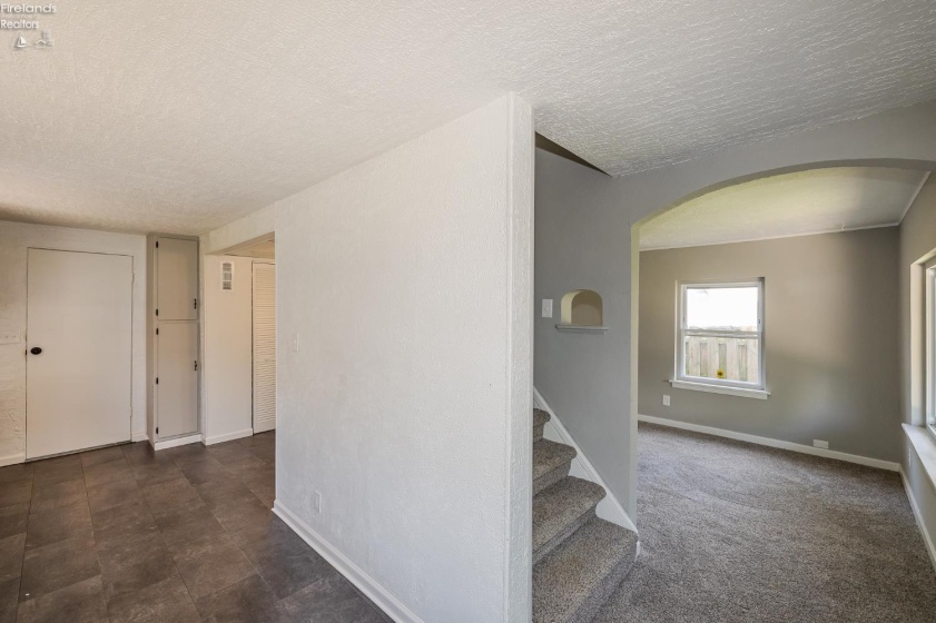 1926 Nichols Avenue, Lorain, 44053, 2 Bedrooms Bedrooms, ,1 BathroomBathrooms,Residential,For Sale,Nichols,20262092