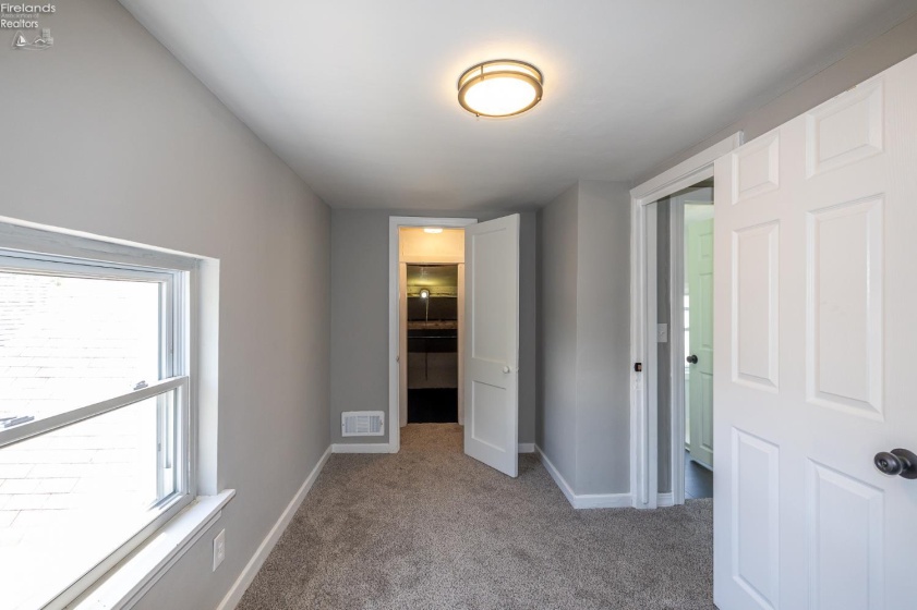 1926 Nichols Avenue, Lorain, 44053, 2 Bedrooms Bedrooms, ,1 BathroomBathrooms,Residential,For Sale,Nichols,20262092