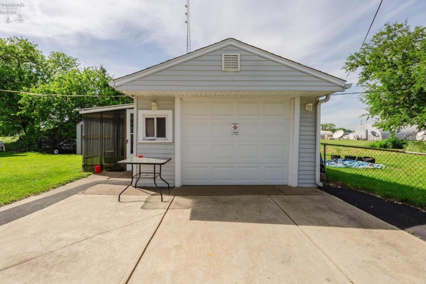1445 Wamajo Drive, Sandusky, 44870, 3 Bedrooms Bedrooms, ,1 BathroomBathrooms,Residential,For Sale,Wamajo,20262091