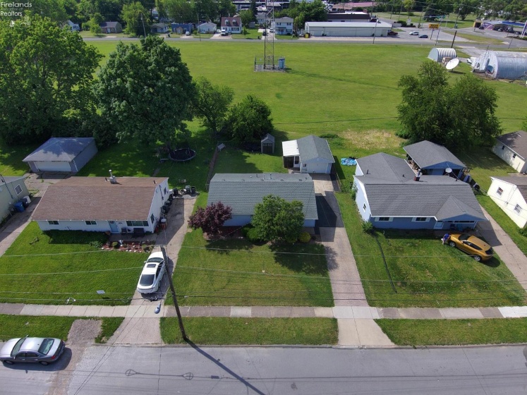 1445 Wamajo Drive, Sandusky, 44870, 3 Bedrooms Bedrooms, ,1 BathroomBathrooms,Residential,For Sale,Wamajo,20262091