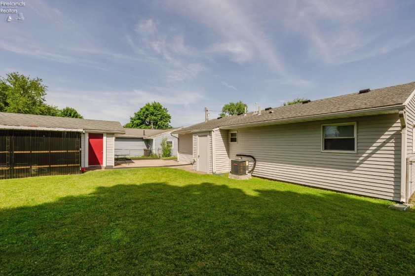 1445 Wamajo Drive, Sandusky, 44870, 3 Bedrooms Bedrooms, ,1 BathroomBathrooms,Residential,For Sale,Wamajo,20262091
