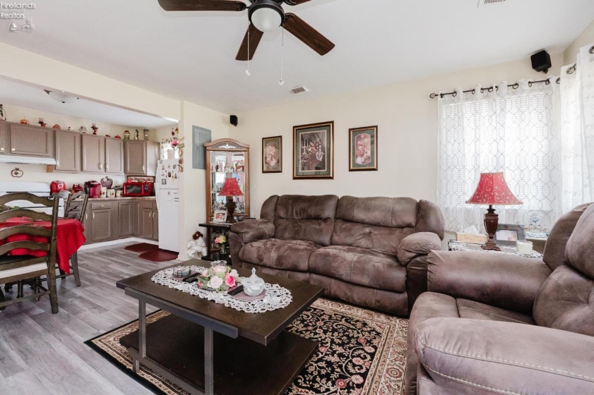 1445 Wamajo Drive, Sandusky, 44870, 3 Bedrooms Bedrooms, ,1 BathroomBathrooms,Residential,For Sale,Wamajo,20262091