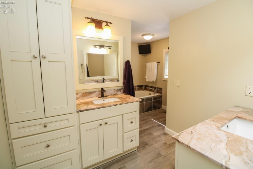 210 Spring Street, Castalia, 44824, 4 Bedrooms Bedrooms, ,3 BathroomsBathrooms,Residential,For Sale,Spring,20262052