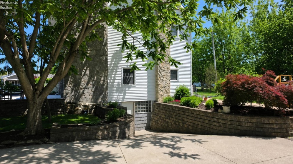 210 Spring Street, Castalia, 44824, 4 Bedrooms Bedrooms, ,3 BathroomsBathrooms,Residential,For Sale,Spring,20262052