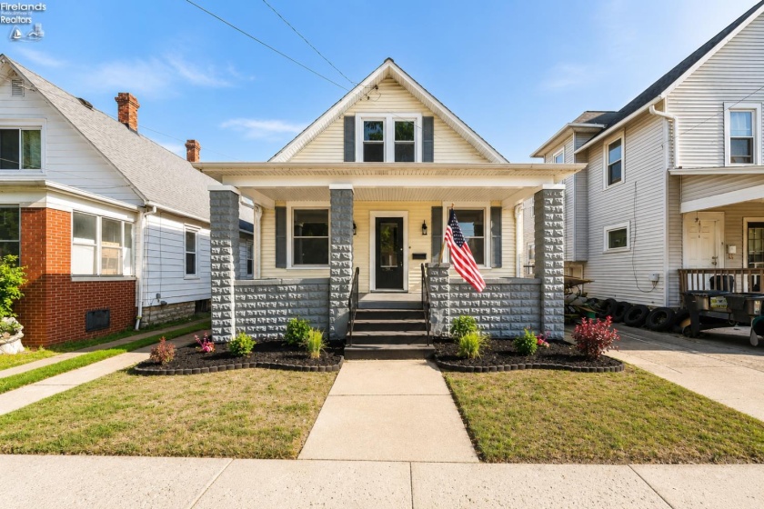 1316 Osborne Street, Sandusky, 44870, 4 Bedrooms Bedrooms, ,2 BathroomsBathrooms,Residential,For Sale,Osborne,20262107