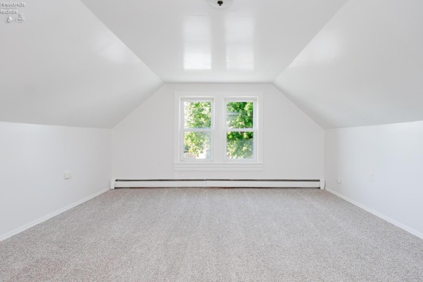 1316 Osborne Street, Sandusky, 44870, 4 Bedrooms Bedrooms, ,2 BathroomsBathrooms,Residential,For Sale,Osborne,20262107