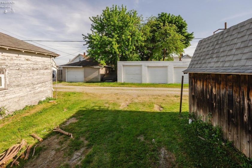 1316 Osborne Street, Sandusky, 44870, 4 Bedrooms Bedrooms, ,2 BathroomsBathrooms,Residential,For Sale,Osborne,20262107