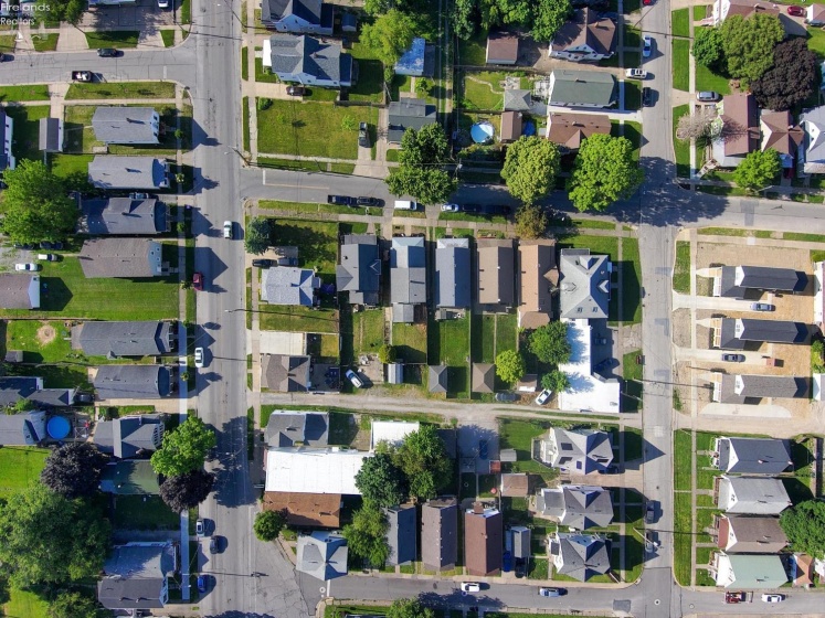 1316 Osborne Street, Sandusky, 44870, 4 Bedrooms Bedrooms, ,2 BathroomsBathrooms,Residential,For Sale,Osborne,20262107