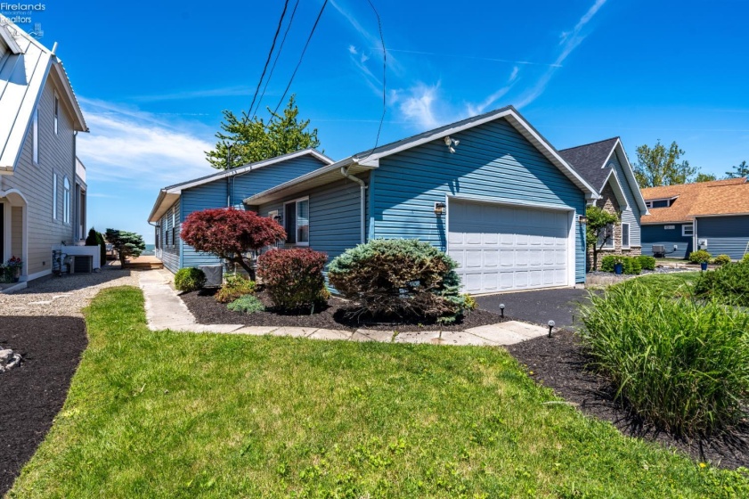2311 Sand Road, Port Clinton, 43452, 3 Bedrooms Bedrooms, ,2 BathroomsBathrooms,Residential,For Sale,Sand,20262054